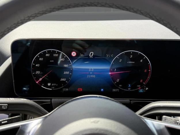 MERCEDES-BENZ GLA-Klasse GLA 180 d Off-Roader