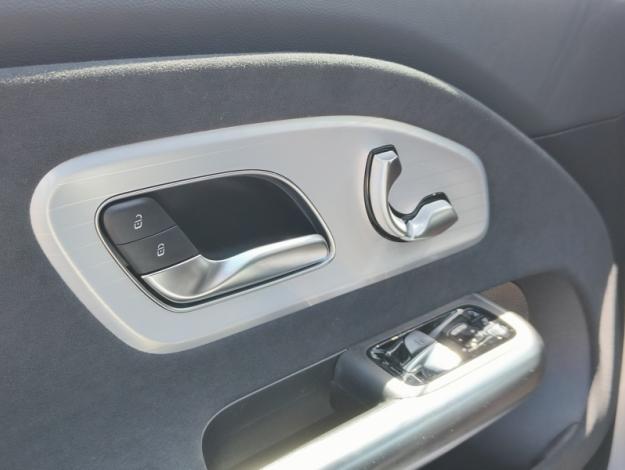MERCEDES-BENZ CLA 180 CLA 180