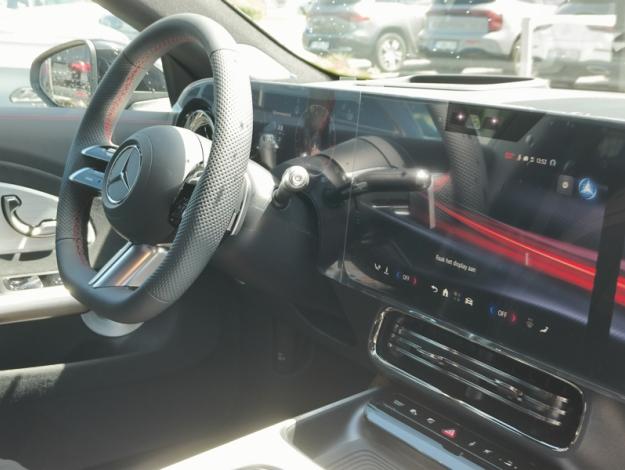 MERCEDES-BENZ CLA 180 CLA 180