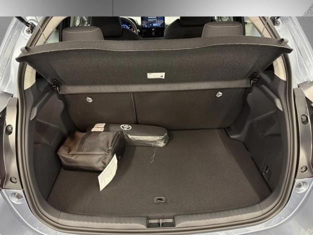 TOYOTA Yaris Hybride 116h Design  YARIS HYBRIDE 116H DESIGN PACK MY26