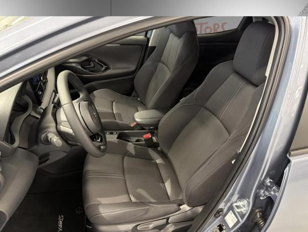TOYOTA Yaris Hybride 116h Design  YARIS HYBRIDE 116H DESIGN PACK MY26