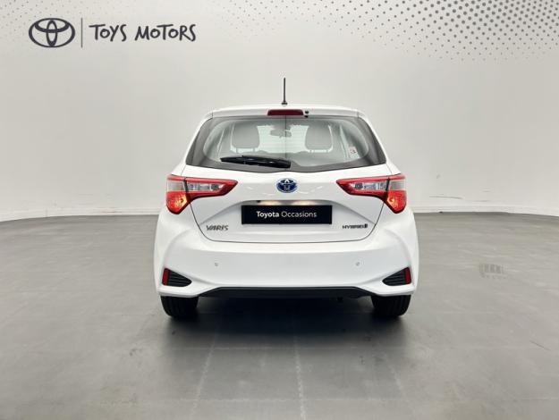 TOYOTA Yaris 1.5 100h France Business  