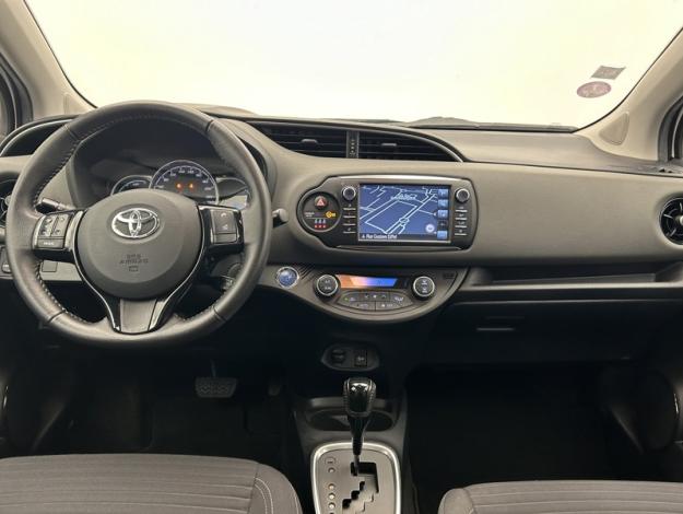 TOYOTA Yaris 1.5 100h France Business  