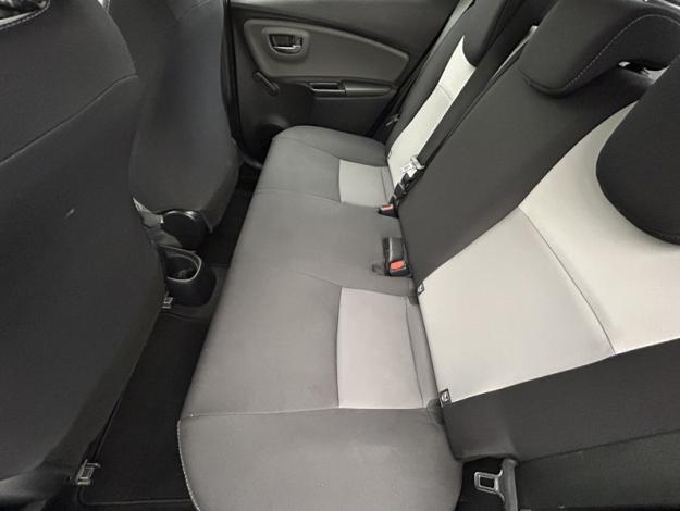 TOYOTA Yaris 1.5 100h France Business  
