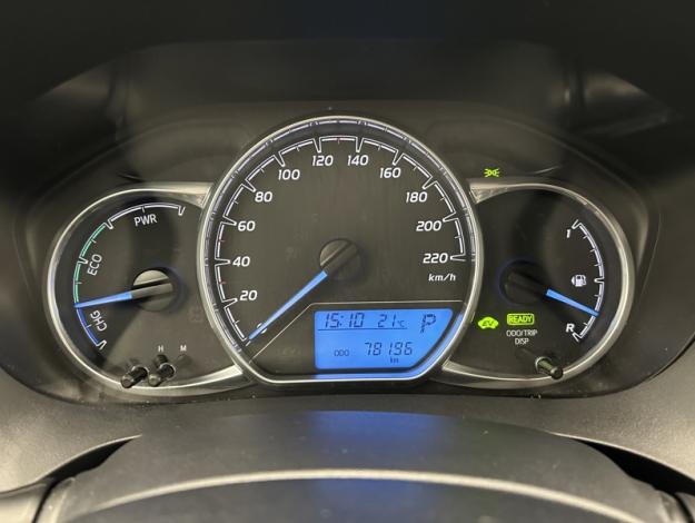 TOYOTA Yaris 1.5 100h France Business  