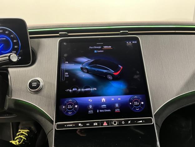 MERCEDES-BENZ EQE 300 Berline AMG Line Toit Pano  