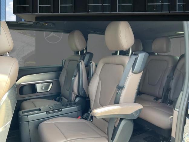MERCEDES-BENZ Třída V V 300D 4M EXCLUSIVE Airmatic (6/7)