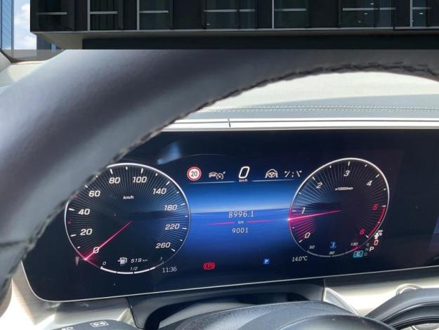 MERCEDES-BENZ Třída V V 300D 4M EXCLUSIVE Airmatic (7/7)