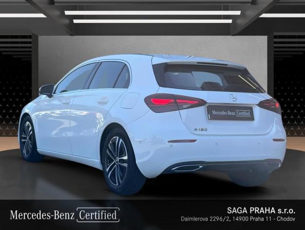 MERCEDES-BENZ A-Třída A 180 (3/21)