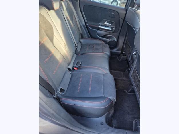 MERCEDES-BENZ GLA 200 d AMG Line AMG Line 