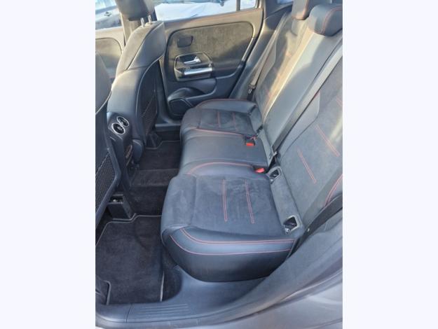 MERCEDES-BENZ GLA 200 d AMG Line AMG Line 