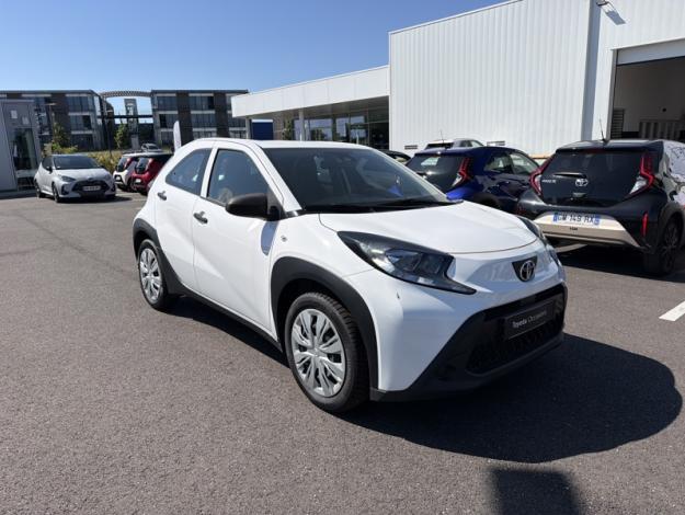 TOYOTA Aygo X 1.0 VVT-i 72 Active   