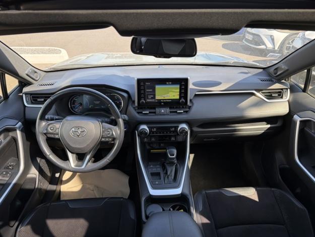 TOYOTA RAV4 2WD 218ch Collection  