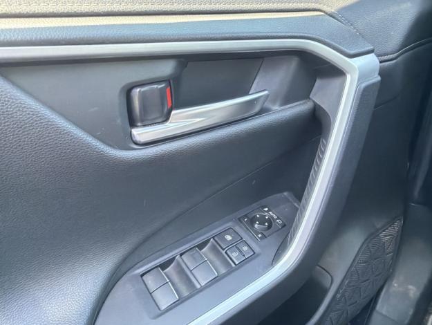 TOYOTA RAV4 2WD 218ch Dynamic  