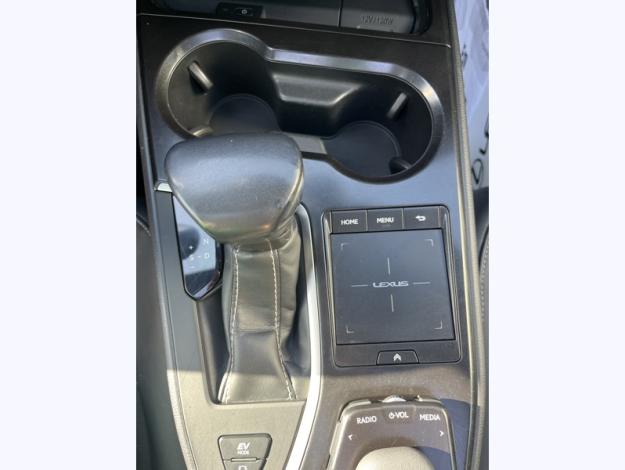 LEXUS UX 2.0 250H 2WD Luxe  