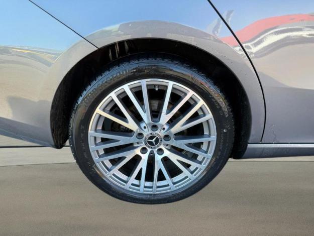 MERCEDES-BENZ CLA 180 d Shooting Brake Luxury Line  