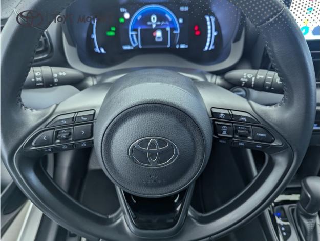 TOYOTA Yaris Hybride 116h Design  