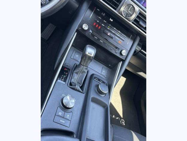 LEXUS IS IS 300h Business  