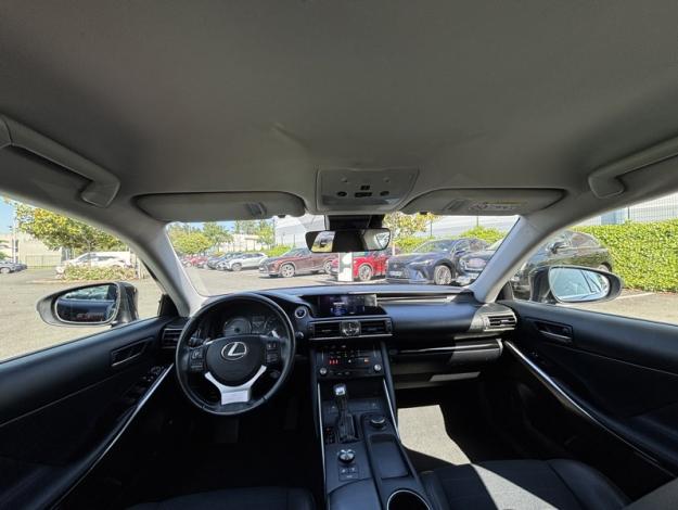 LEXUS IS IS 300h Business  