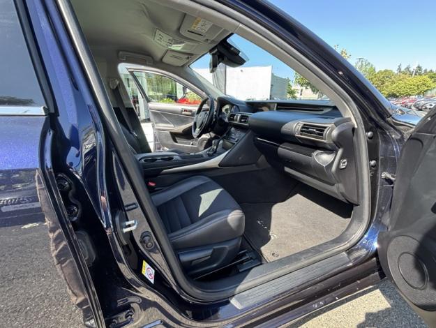 LEXUS IS IS 300h Business  