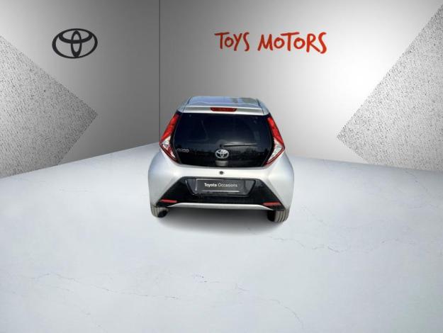 TOYOTA Aygo 1.0 VVT-i xshift x-play  1.0 72 ch BVA5