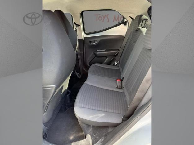 TOYOTA Aygo 1.0 VVT-i xshift x-play  1.0 72 ch BVA5