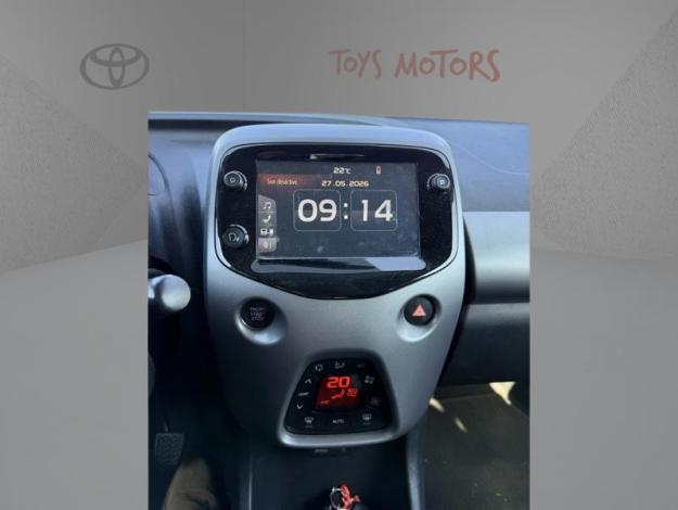 TOYOTA Aygo 1.0 VVT-i xshift x-play  1.0 72 ch BVA5
