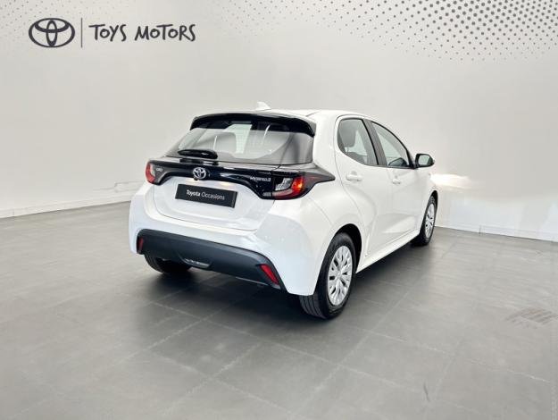 TOYOTA Yaris 116h Dynamic  