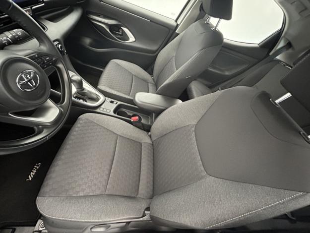 TOYOTA Yaris 116h Dynamic  
