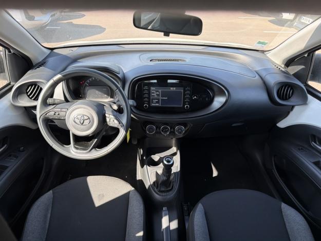 TOYOTA Aygo X 1.0 VVT-i 72 Dynamic   
