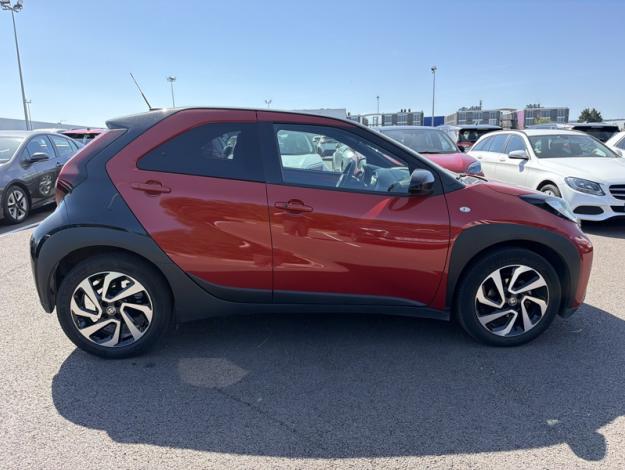 TOYOTA Aygo X 1.0 VVT-i 72 Design   
