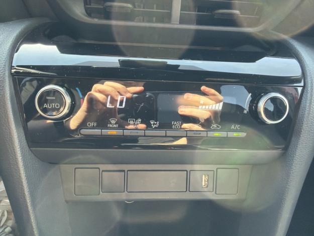 TOYOTA Yaris Cross 1.5 HYBRID 116H DESIGN    