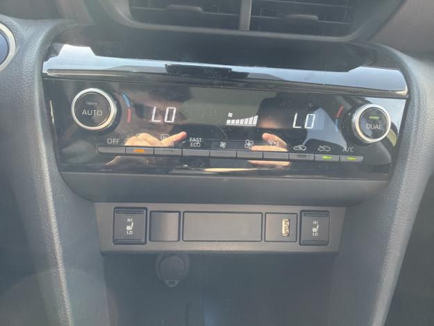 TOYOTA Yaris Cross 1.5 HYBRID 116H COLLECTION    