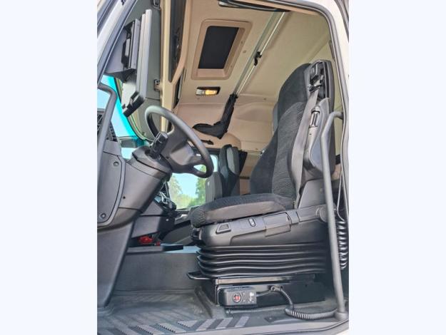 MERCEDES-BENZ Actros  1845 LS 4x2 StreamSpace 2.30m  