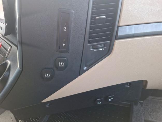 MERCEDES-BENZ Actros  1845 LS 4x2 StreamSpace 2.30m  