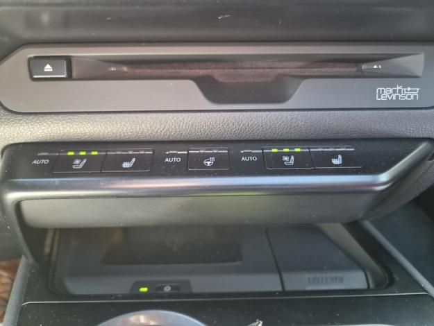 LEXUS UX 2.0 250H F SPORT Executive 4WD   
