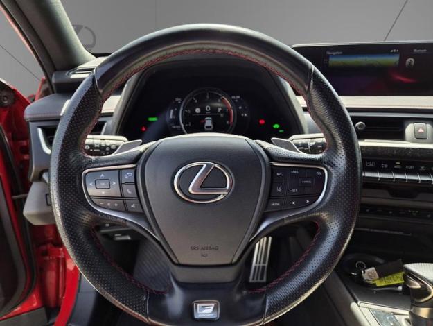 LEXUS UX 2.0 250H F SPORT Executive 4WD   