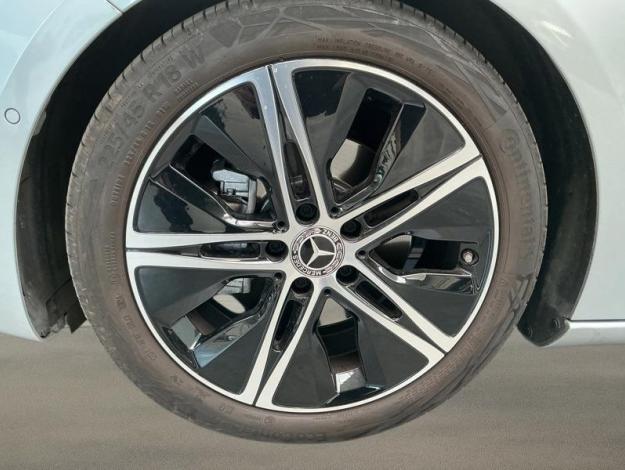 MERCEDES-BENZ A 180 Luxury Line  