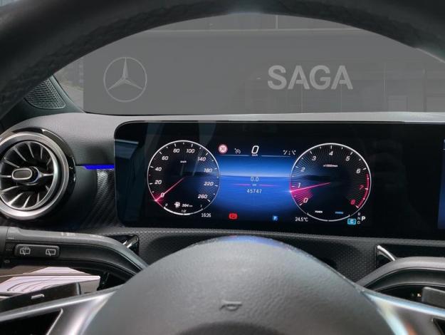 MERCEDES-BENZ A 180 Luxury Line  