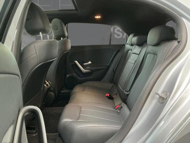 MERCEDES-BENZ A 180 Luxury Line  
