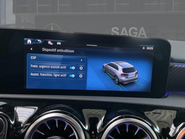 MERCEDES-BENZ A 180 Luxury Line  