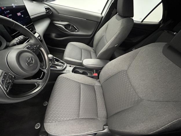 TOYOTA Yaris Cross 1.5 130H DESIGN   PACK CARGO 