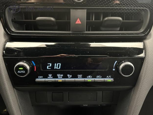 TOYOTA Yaris Cross 1.5 116H DESIGN   