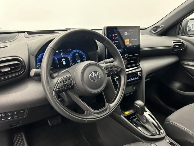 TOYOTA Yaris Cross 1.5 130H PREMIERE   