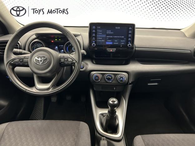 TOYOTA Yaris 70 VVT-i Design  