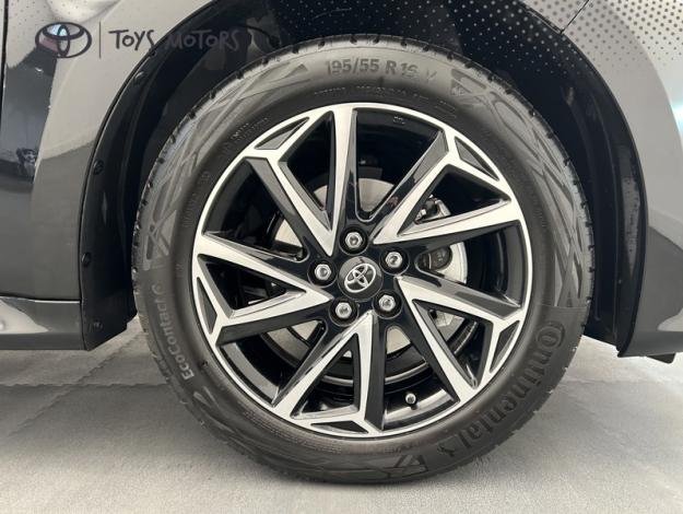 TOYOTA Yaris 70 VVT-i Design  