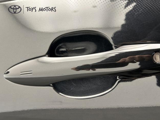 TOYOTA Yaris 70 VVT-i Design  