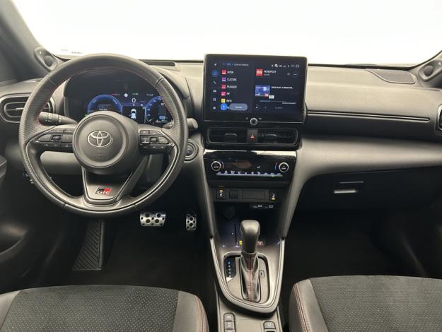 TOYOTA Yaris Cross 1.5 130H GR SPORT   PACK TECHNO 