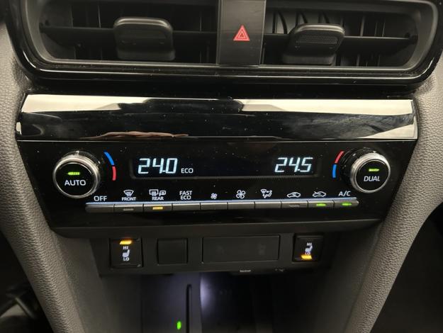 TOYOTA Yaris Cross 1.5 130H GR SPORT   PACK TECHNO 