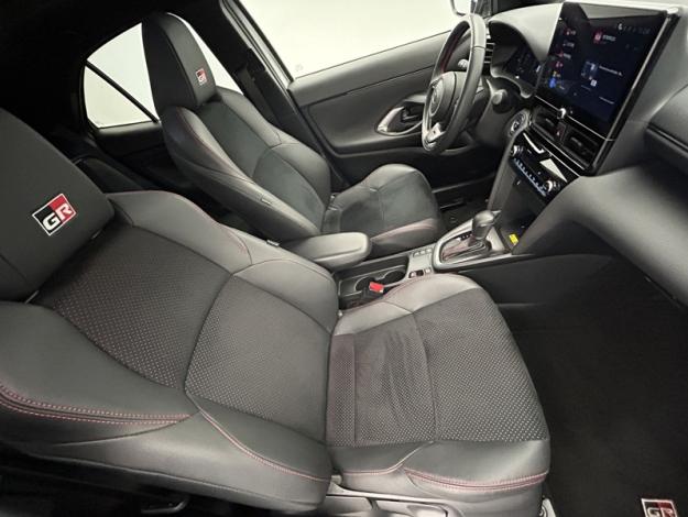 TOYOTA Yaris Cross 1.5 130H GR SPORT   PACK TECHNO 